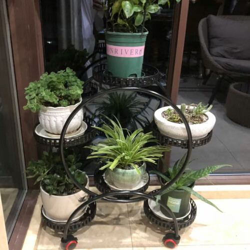 Пиетро, 37 години